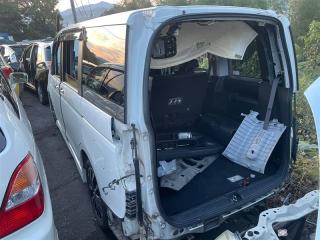Суппорт правый передний HONDA STEPWGN RK5 R20A 45018SZW000 2 ракурс