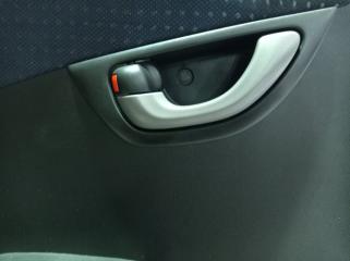 Обшивка дверей левая задняя HONDA FIT GE6 L13A 83753TF0003ZA 2 ракурс