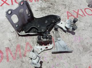 Ролик двери левый задний TOYOTA VOXY AZR60 1AZFSE 6832028050, 6839028020, 6836028040 4 ракурс