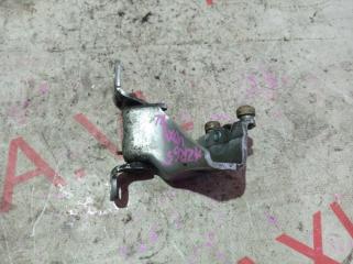 Ролик двери левый задний TOYOTA VOXY AZR65 1AZFSE 6832028050, 6839028020, 6836028040 5 ракурс