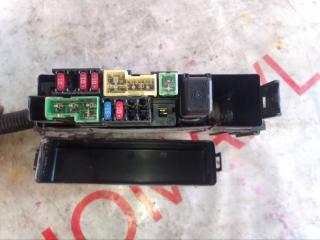 Блок предохранителей NISSAN BLUEBIRD SYLPHY KG11 MR20DE 24311ED000 3 ракурс