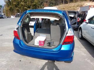 Амортизатор левый задний HONDA FIT GD1 L13A 52610SAAJ11 2 ракурс