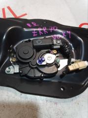 Замок двери правый задний TOYOTA VOXY ZRR70 3ZRFAE 6920028050 5 ракурс Замок двери правый задний TOYOTA VOXY ZRR70 3ZRFAE 6920028050 5 ракурс