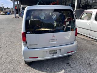 Подушка двигателя задняя MITSUBISHI EK WAGON H81W 3G83 MR594914, MR961748, MN110326, 1091A019, 1091A008 3 ракурс