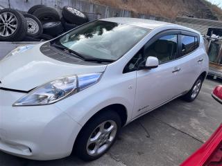 Замок 5-й двери NISSAN LEAF ZE0 EM61 90502EN00A 2 ракурс