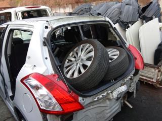 Крыло левое переднее SUZUKI SWIFT ZC72S K12B 5771161P00 4 ракурс Крыло левое переднее SUZUKI SWIFT ZC72S K12B 5771161P00 4 ракурс