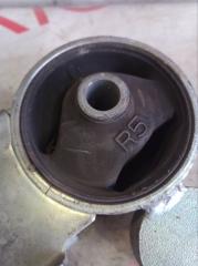 Подушка двигателя задняя MITSUBISHI TOPPO H82A 3G83 MR961748 2 ракурс