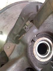 Ступица левая передняя FIAT 500 312 169A4000 51857829 5 ракурс