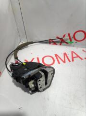 Замок двери правый задний TOYOTA RACTIS NCP125 1NZFE 6905052220 1 ракурс