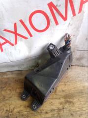 Блок предохранителей TOYOTA PROGRES JCG10 1JZFSE 8270330070, 8277430030 2 ракурс