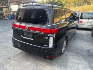 Подушка двигателя задняя NISSAN ELGRAND PE52 VQ35DE 113201AA0A 3 ракурс