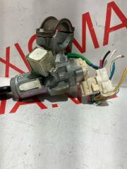 Замок зажигания TOYOTA SIENTA NCP81 1NZFE 6900552720 2 ракурс