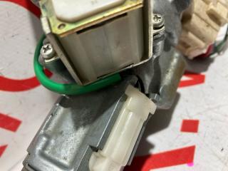 Замок зажигания TOYOTA SIENTA NCP81 1NZFE 6900552720 5 ракурс
