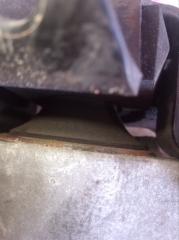 Подушка двигателя правая передняя TOYOTA PRIUS NHW20 1NZFXE 1230521190 4 ракурс