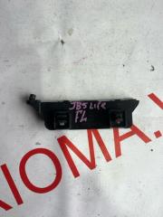 Крепление бампера левое переднее HONDA LIFE JB5 P07A 71198SFAJ00 1 ракурс
