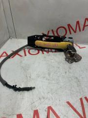 Ручка двери правая передняя VOLKSWAGEN POLO 6R1 CBZB 5N0837205F, 5N0839885H 1 ракурс Ручка двери правая передняя VOLKSWAGEN POLO 6R1 CBZB 5N0837205F, 5N0839885H 1 ракурс
