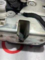 Замок двери правый передний MAZDA PREMACY CWEFW LFVD C51358310 3 ракурс