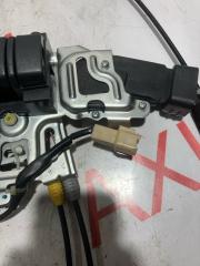 Замок двери левый задний TOYOTA NOAH ZRR70 3ZRFAE 6930028090 3 ракурс