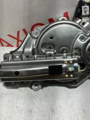 Доводчик двери пятой TOYOTA HARRIER ACU35 2AZFE 42710810038 2 ракурс