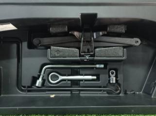 Ящик под инструменты TOYOTA HARRIER ACU35 2AZFE 6499148010 2 ракурс Ящик под инструменты TOYOTA HARRIER ACU35 2AZFE 6499148010 2 ракурс