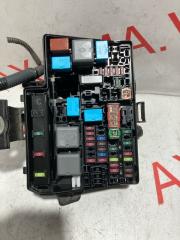 Блок предохранителей TOYOTA AQUA NHP10 1NZFXE 8274152100 3 ракурс Блок предохранителей TOYOTA AQUA NHP10 1NZFXE 8274152100 3 ракурс