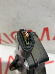 Педаль газа TOYOTA VELLFIRE ANH20 2AZFE 7811058011 3 ракурс