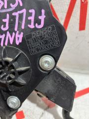 Педаль газа TOYOTA VELLFIRE ANH20 2AZFE 7811058011 5 ракурс