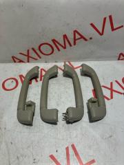 Ручка в салоне TOYOTA SAI AZK10 2AZFXE 7461030240E0, 7461030320E1, 7461030330E1 1 ракурс Ручка в салоне TOYOTA SAI AZK10 2AZFXE 7461030240E0, 7461030320E1, 7461030330E1 1 ракурс