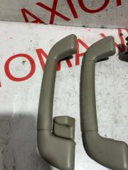 Ручка в салоне TOYOTA SAI AZK10 2AZFXE 7461030240E0, 7461030320E1, 7461030330E1 2 ракурс Ручка в салоне TOYOTA SAI AZK10 2AZFXE 7461030240E0, 7461030320E1, 7461030330E1 2 ракурс