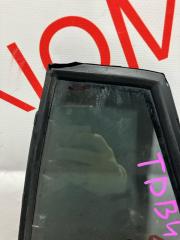 Стекло собачника левое заднее SUZUKI ESCUDO TDB4W N32A 8455665J20 2 ракурс