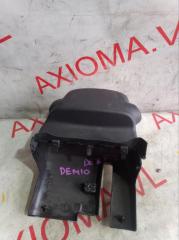 Кожух рулевой колонки MAZDA DEMIO DE3FS ZJVE D65160231B02, D65160220A02 1 ракурс