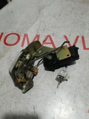 Замок двери левый передний SUZUKI ALTO HA23S K6A 8220276G40 4 ракурс