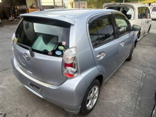 Ручка задней двери TOYOTA PASSO KGC30 1KRFE 69090B1011B0 1 ракурс