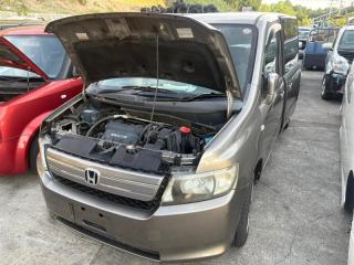 Привод передний правый HONDA MOBILIO SPIKE 2006