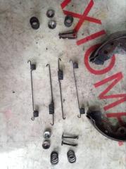 Тормозные колодки задние TOYOTA PASSO KGC30 1KRFE 04495B1081 4 ракурс