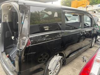 Амортизатор правый задний TOYOTA VOXY ZWR80 2ZRFXE 4853180788 2 ракурс