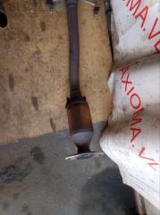 Глушитель TOYOTA AQUA NHP10 1NZFXE 1741021C41, 1743021871 4 ракурс