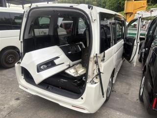 Амортизатор левый задний HONDA STEPWGN RK5 R20A 52610SZWJ13 3 ракурс