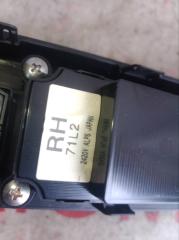 Пульт стеклоподъемника правый передний SUZUKI SWIFT ZC72S K12B 3799071L20 4 ракурс