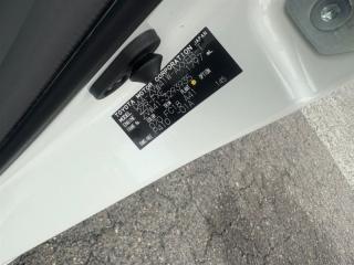 Туманка левая передняя TOYOTA PRIUS ALPHA ZVW41 2ZRFXE 812200W040, 09011 3 ракурс
