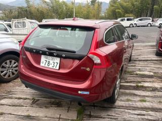 Уплотнительная резинка дверей правая задняя VOLVO V60 FW48 B4164T 31424018 2 ракурс Уплотнительная резинка дверей правая задняя VOLVO V60 FW48 B4164T 31424018 2 ракурс