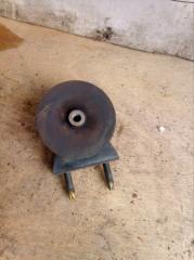Подушка двигателя левая передняя SUZUKI SWIFT HT51S M13A 1162078F00 2 ракурс
