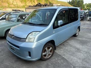 Накладка 5-й двери HONDA MOBILIO GB1 L15A 74890SCC013ZM 2 ракурс