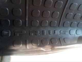 Коврик багажника TOYOTA PRIUS ZVW30 2ZRFXE 6491047020B0 4 ракурс