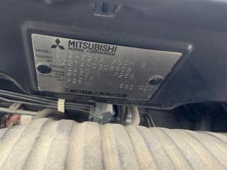 Накладка замка багажника MITSUBISHI COLT Z21A 4A90 MR951209YA 3 ракурс