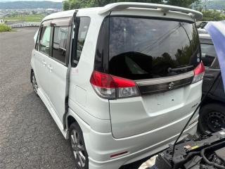 Накладка на крыло левая задняя SUZUKI SOLIO MA15S K12B 6471054M00 2 ракурс