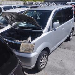 Лючок бензобака MITSUBISHI EK WAGON H81W 3G83 MR972940 1 ракурс