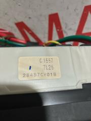 Блок предохранителей NISSAN SERENA CC25 MR20DE 284B7CY01B 5 ракурс