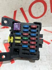Блок предохранителей MAZDA BONGO SK82T F8E S47P66730B 3 ракурс