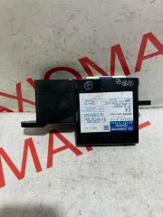 Блок иммобилайзера TOYOTA VITZ NCP91 1NZFE 8930052021 1 ракурс